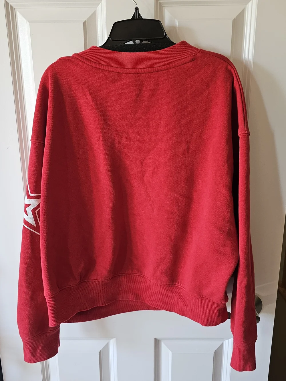 wild fable Red V-Neck Sweatshirt with White Number 28 - Picture 4 of 6